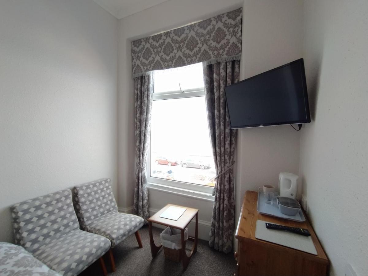 Bed and Breakfast Frosty Towers à Llandudno Extérieur photo