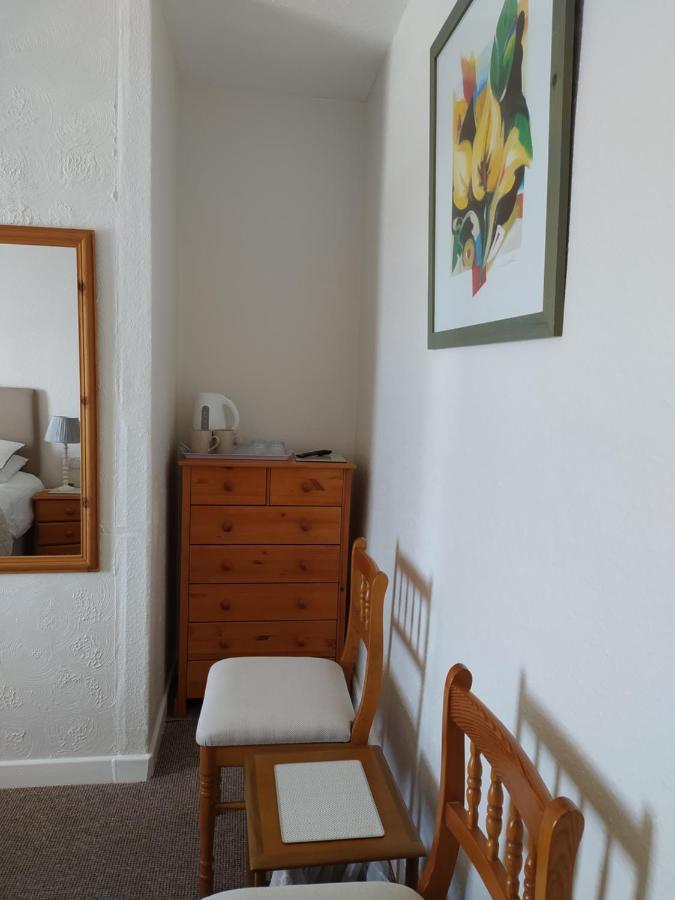 Bed and Breakfast Frosty Towers à Llandudno Extérieur photo
